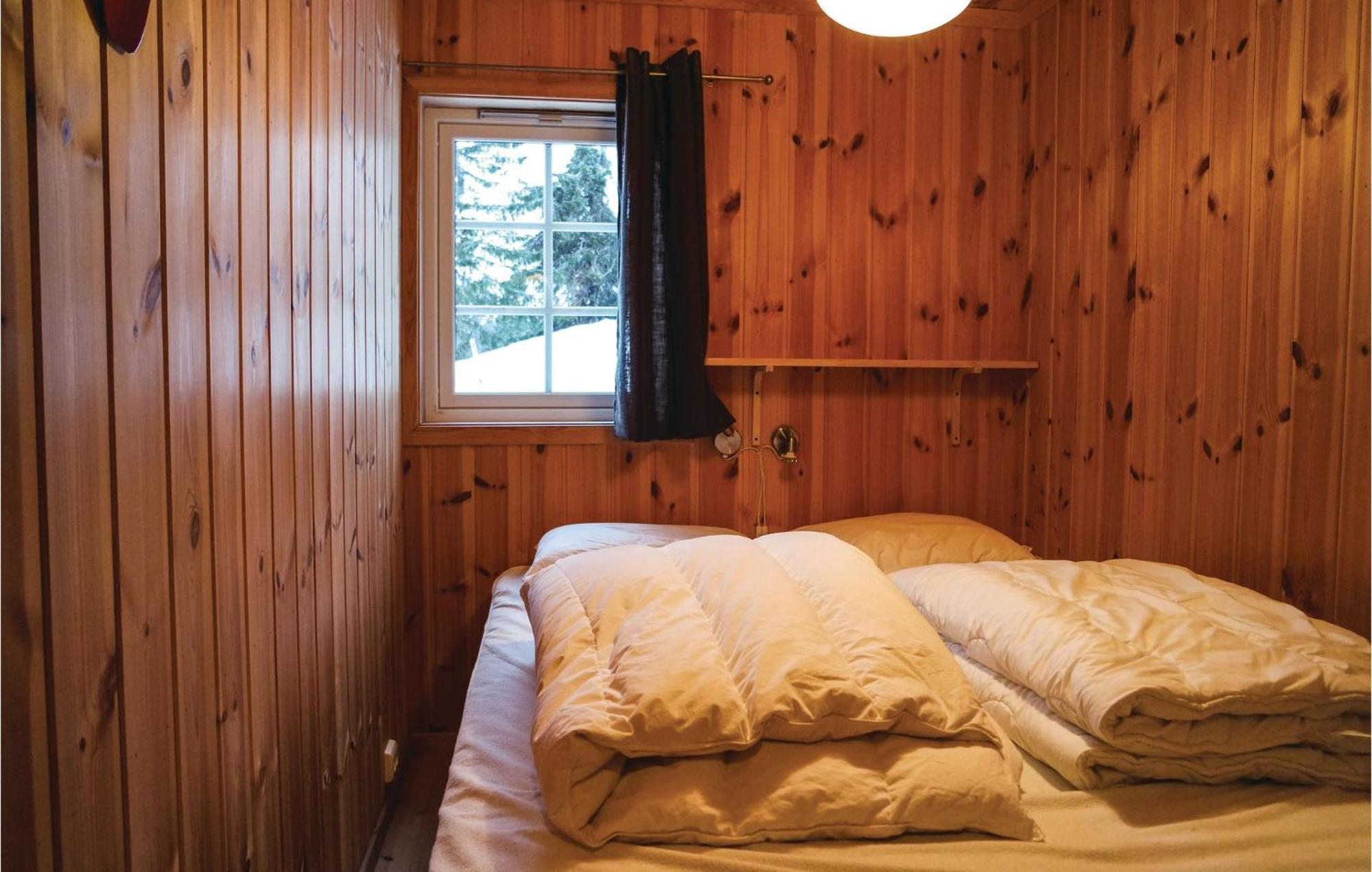 Amazing Home In Sjusjoen With Kitchen 외부 사진